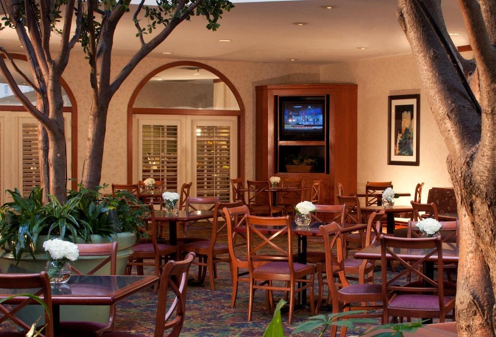 Embassy Suites By Hilton Houston Near The Galleria Ngoại thất bức ảnh