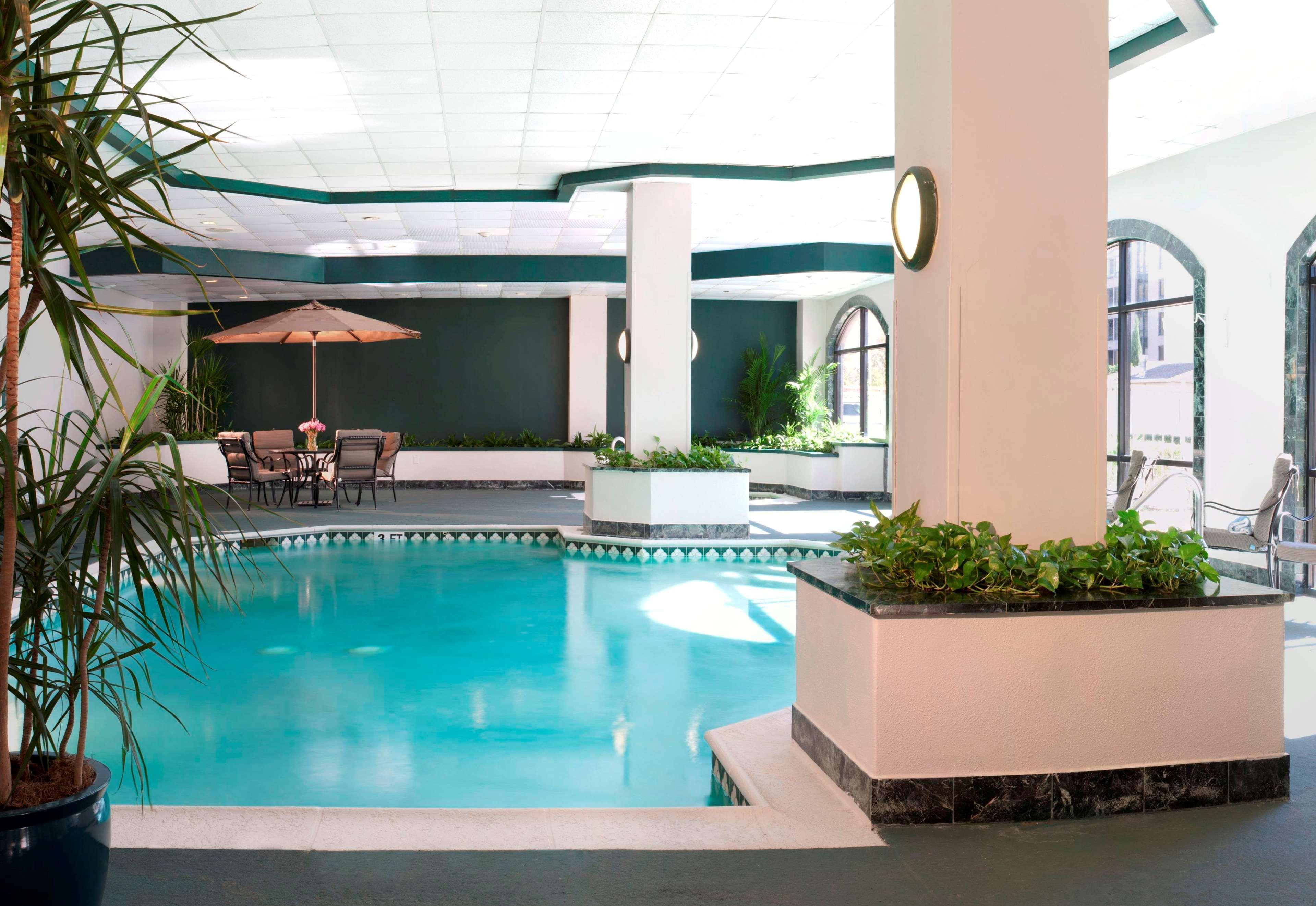 Embassy Suites By Hilton Houston Near The Galleria Ngoại thất bức ảnh