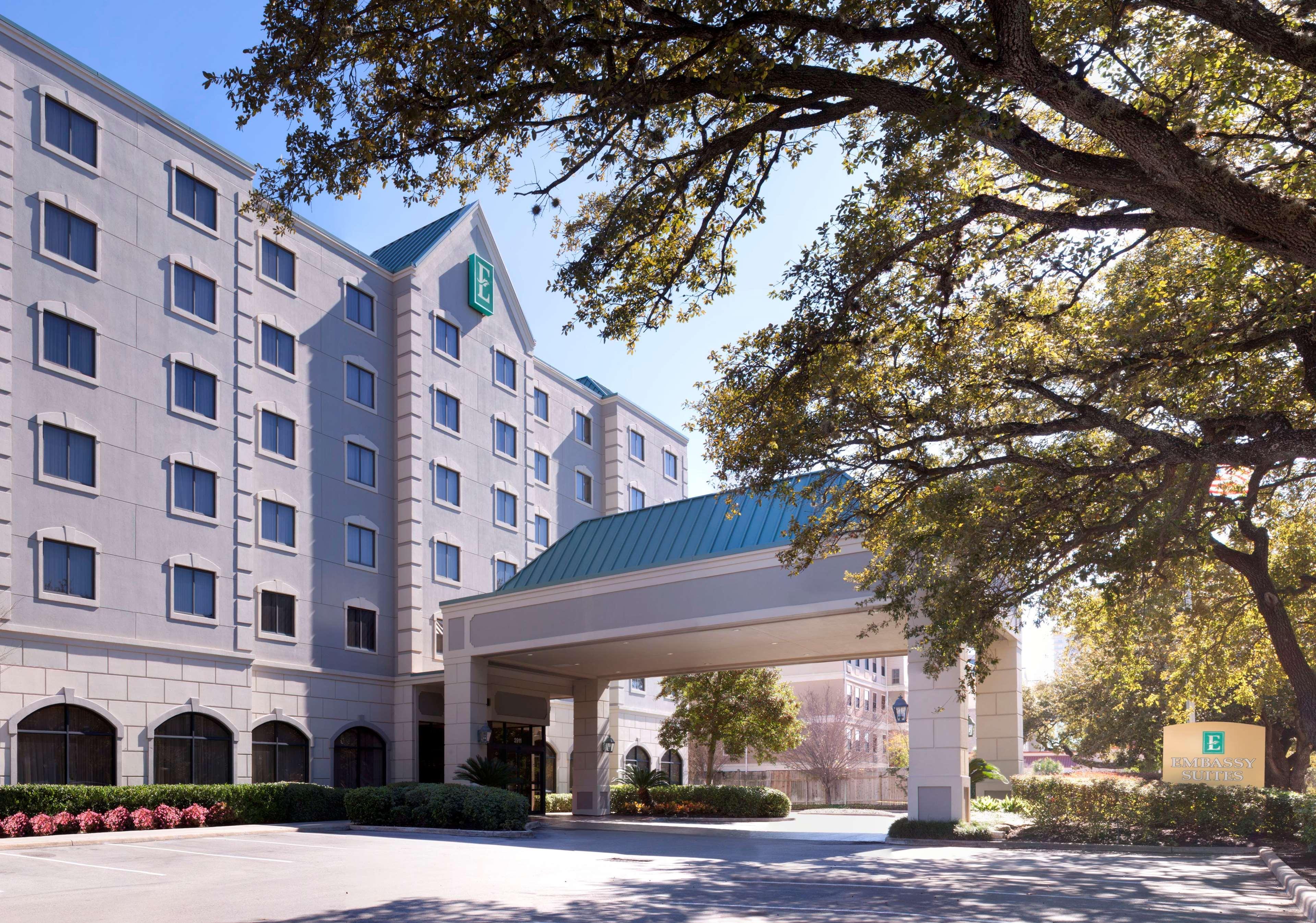 Embassy Suites By Hilton Houston Near The Galleria Ngoại thất bức ảnh