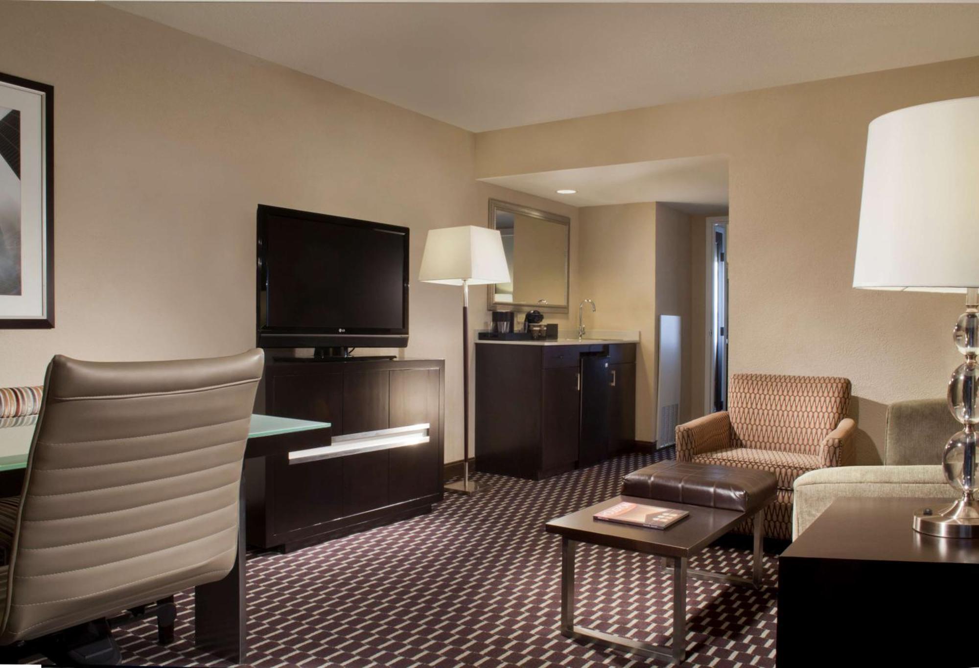 Embassy Suites By Hilton Houston Near The Galleria Ngoại thất bức ảnh