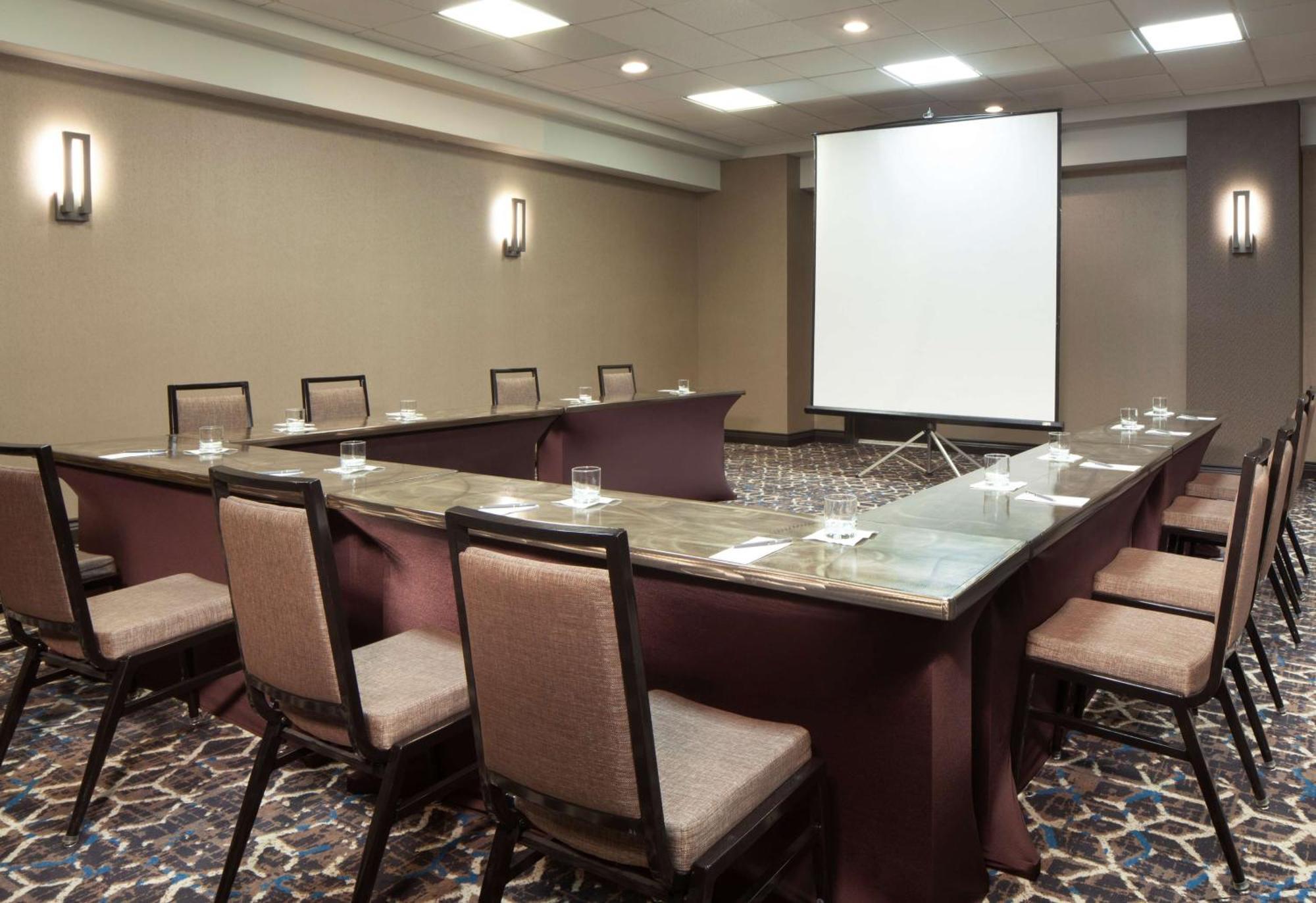 Embassy Suites By Hilton Houston Near The Galleria Ngoại thất bức ảnh