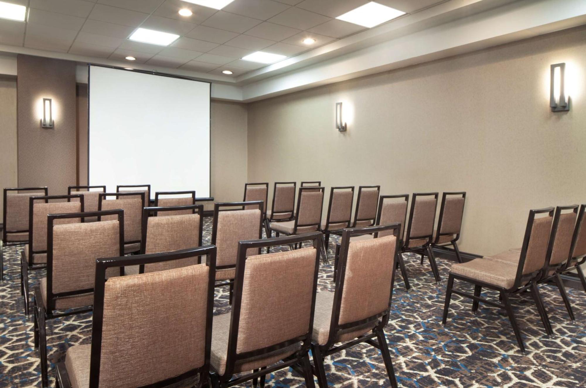 Embassy Suites By Hilton Houston Near The Galleria Ngoại thất bức ảnh