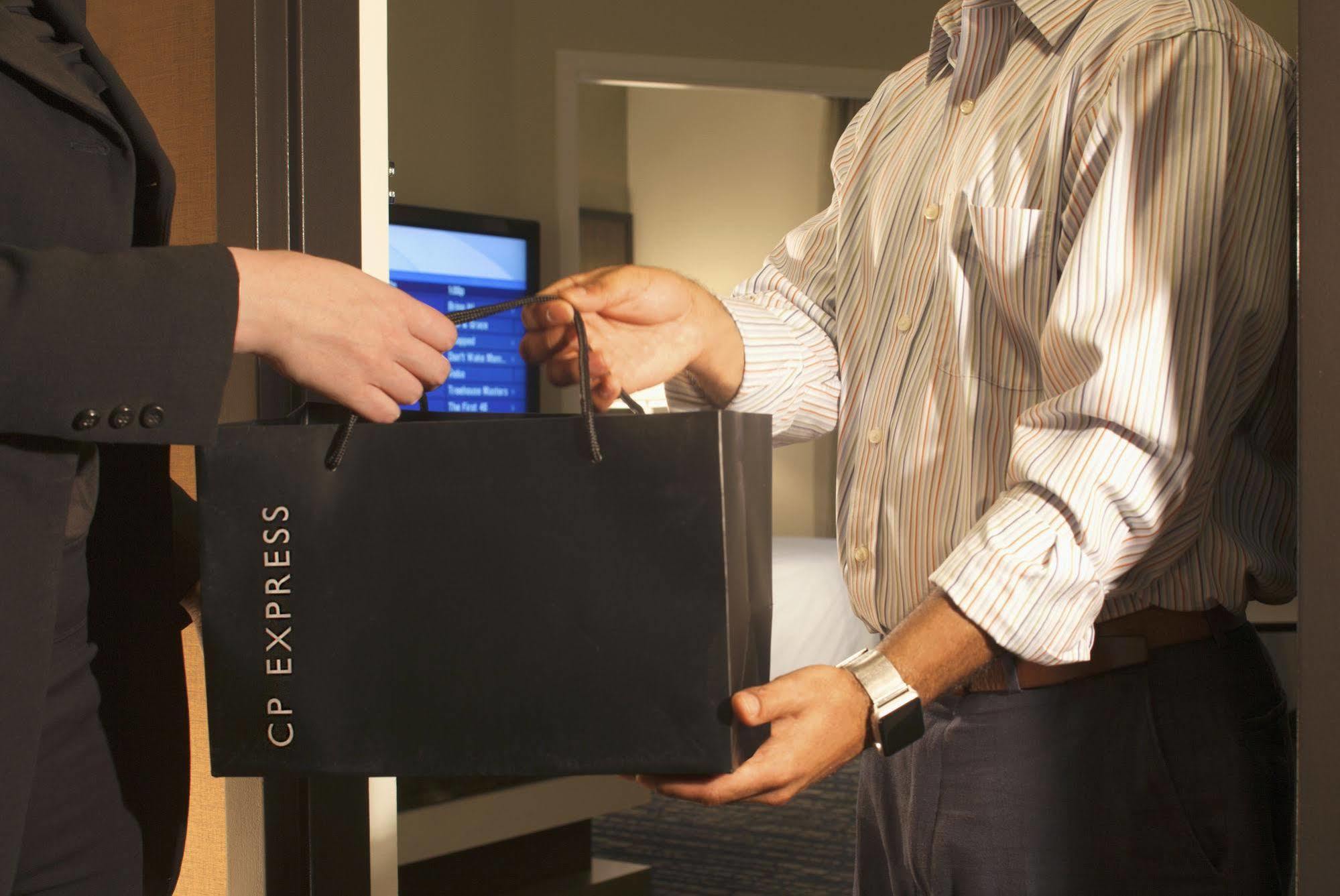 Embassy Suites By Hilton Houston Near The Galleria Ngoại thất bức ảnh